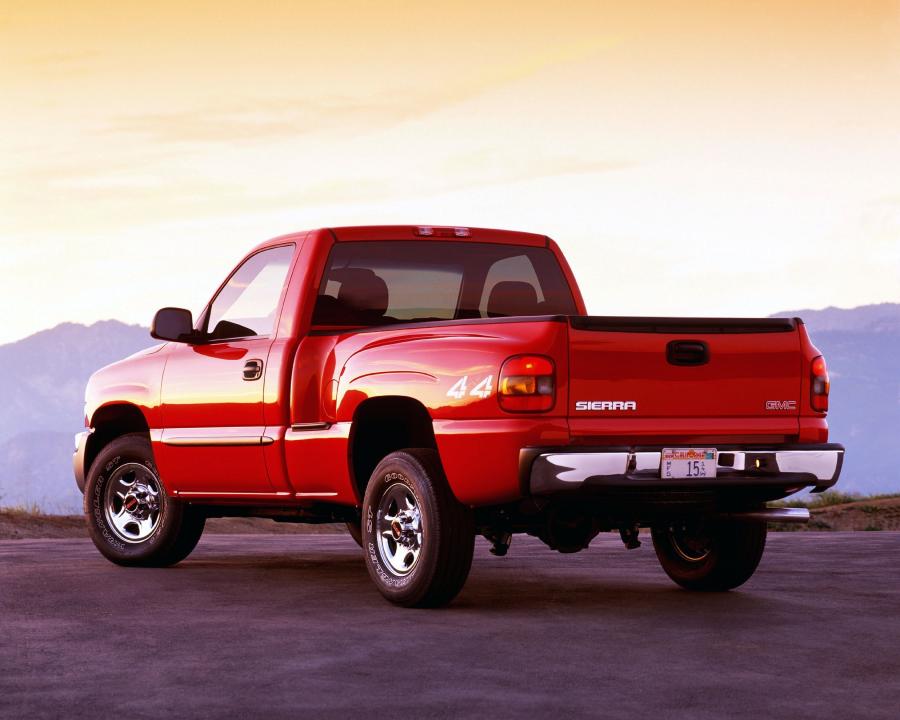  GMC Sierra 2003 года  (фото 20 из 31)
